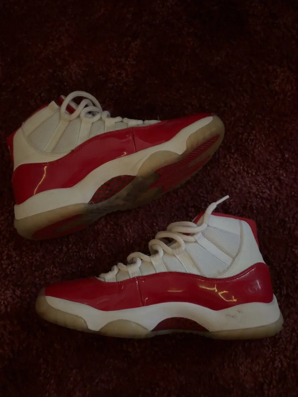 Jordan 11 Cherry